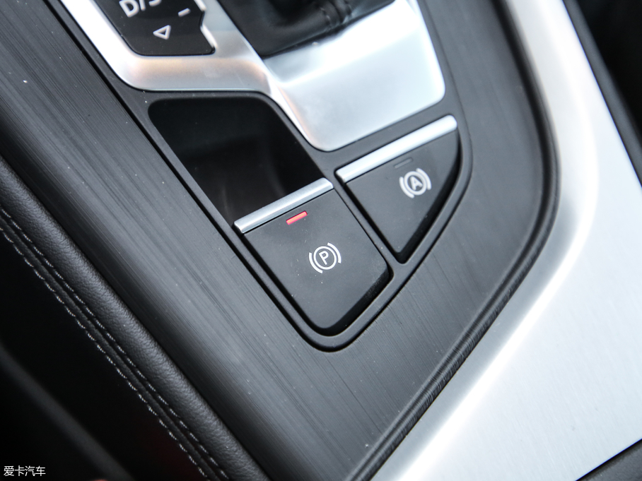 2019WA4L 40 TFSI \ V