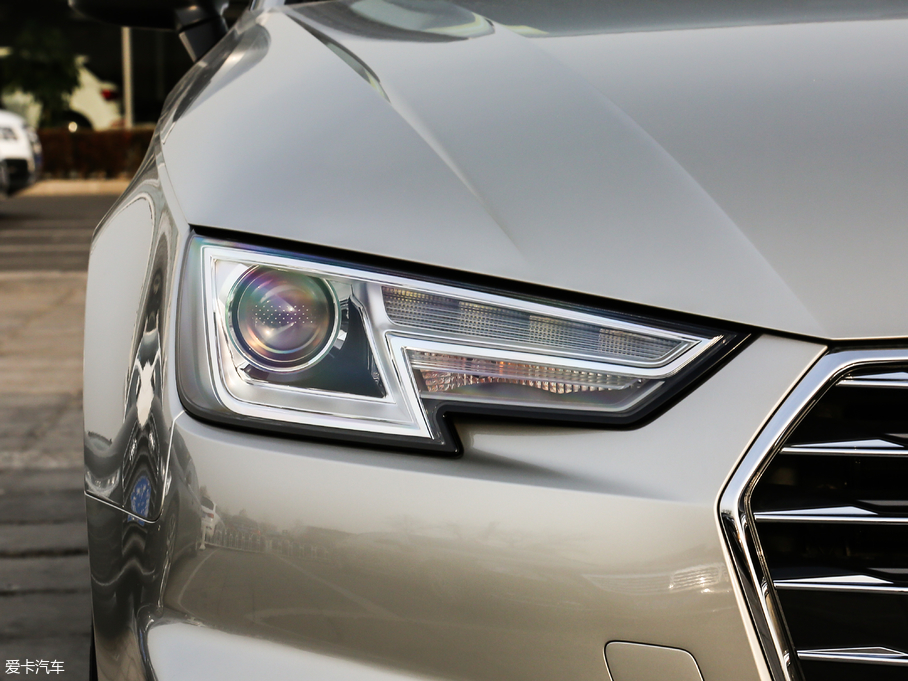 2019?yun)WA4L 35 TFSI M(jn)ȡ (gu)V