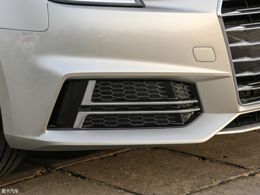 2019WA4L 35 TFSI Mȡ V