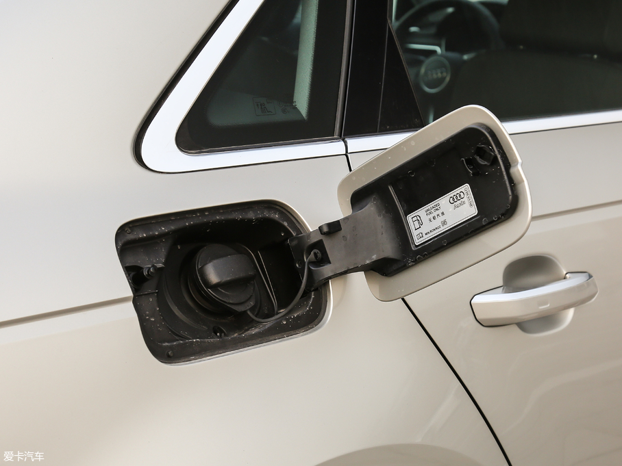 2019WA4L 35 TFSI Mȡ V