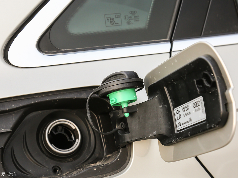 2019?yun)WA4L 35 TFSI M(jn)ȡ (gu)V