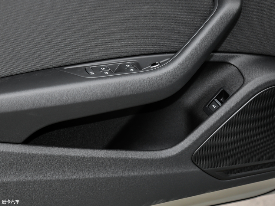 2019WA4L 35 TFSI Mȡ V