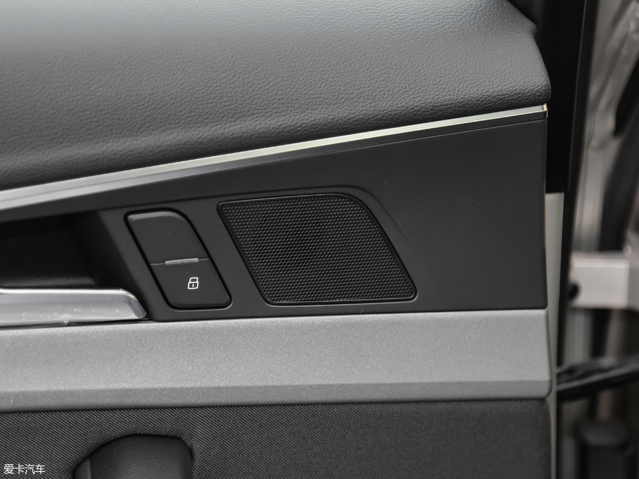 2019WA4L 35 TFSI M(jn)ȡ V