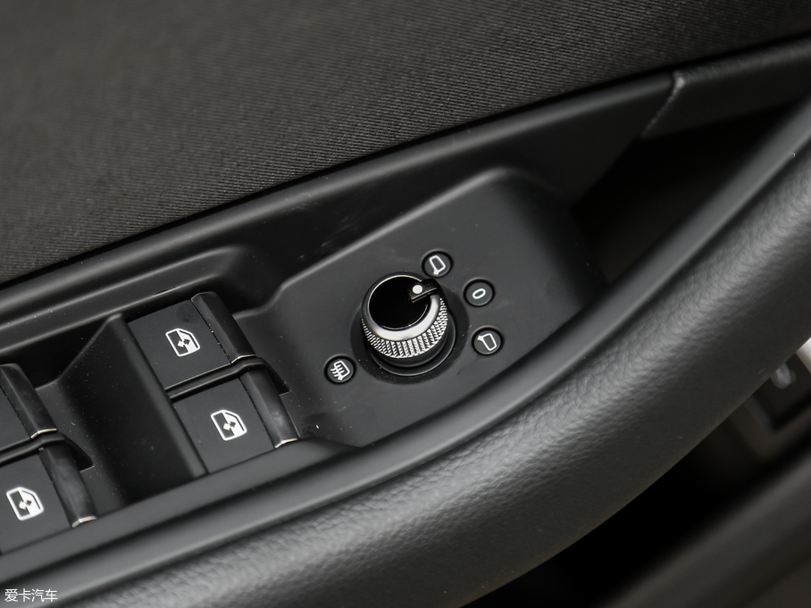 2019WA4L 35 TFSI Mȡ V