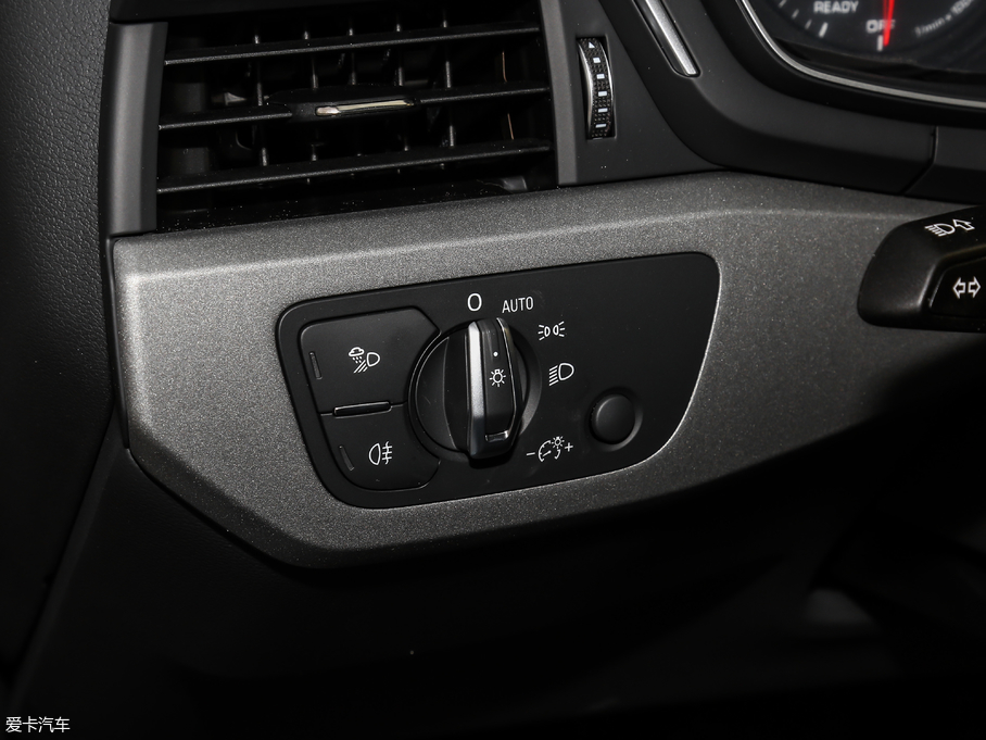 2019WA4L 35 TFSI Mȡ V