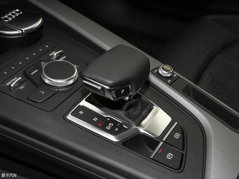 2019?yun)WA4L 35 TFSI M(jn)ȡ (gu)V