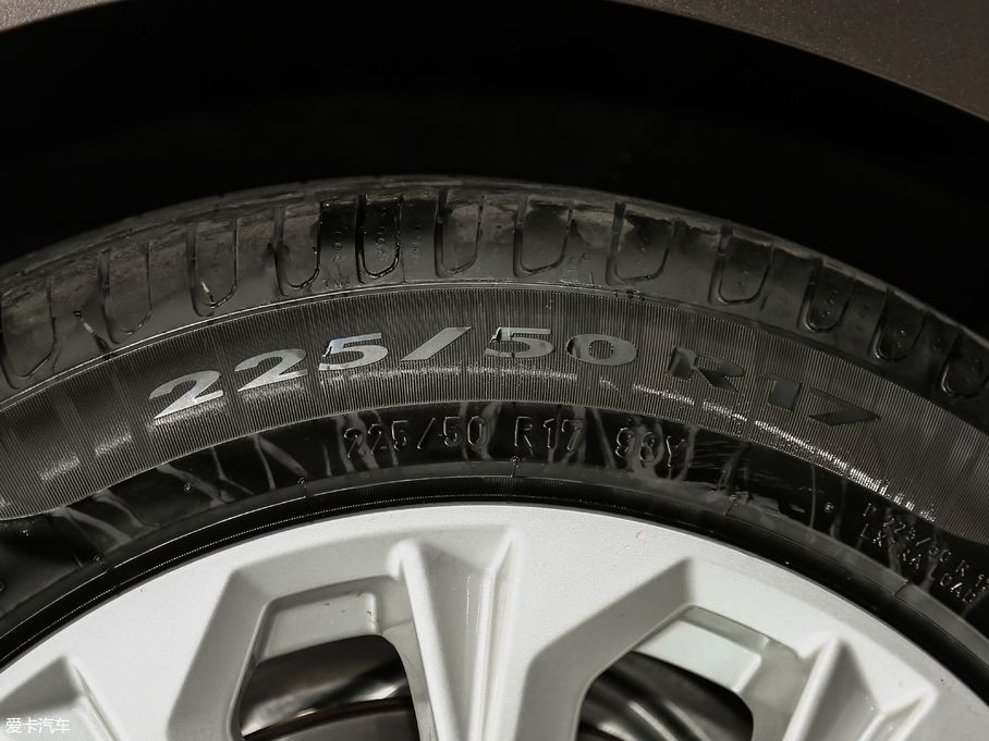 2019WA4L 40 TFSI Mȡ VI