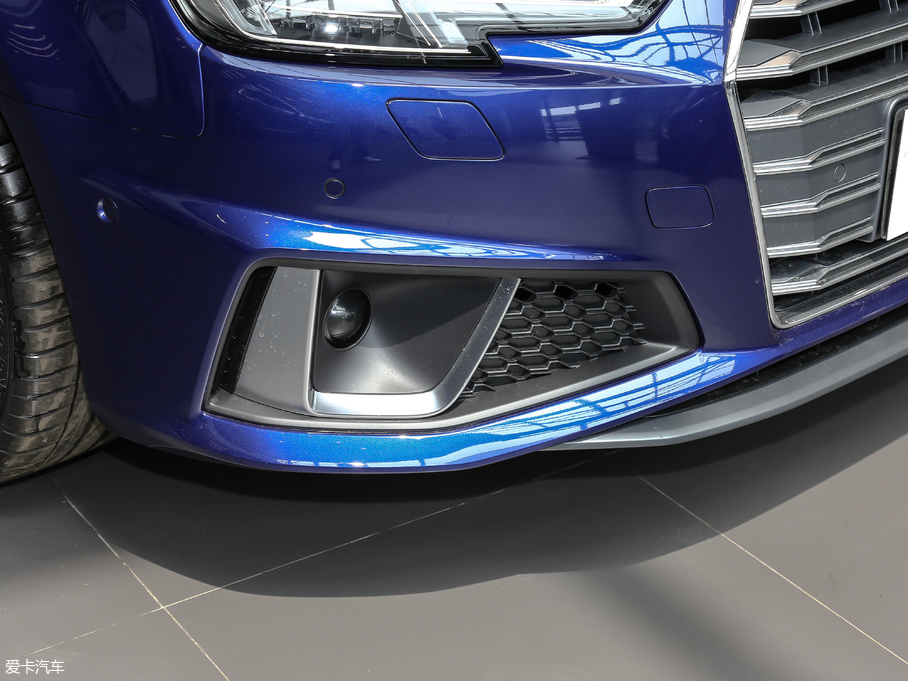 2019WA4L 40 TFSI r VI