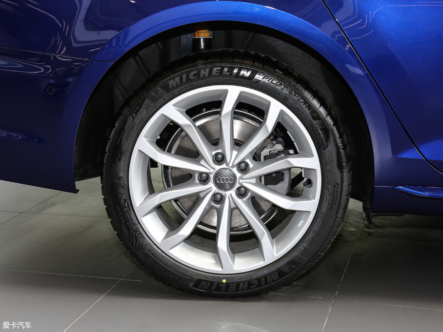 2019WA4L 40 TFSI r VI