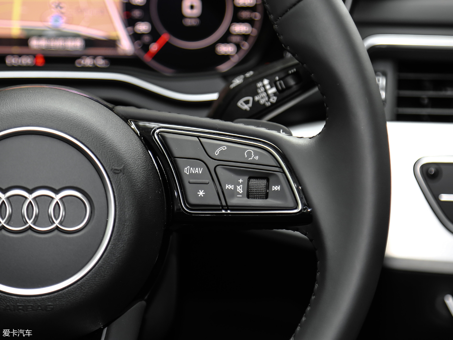 2019WA4L 40 TFSI r VI