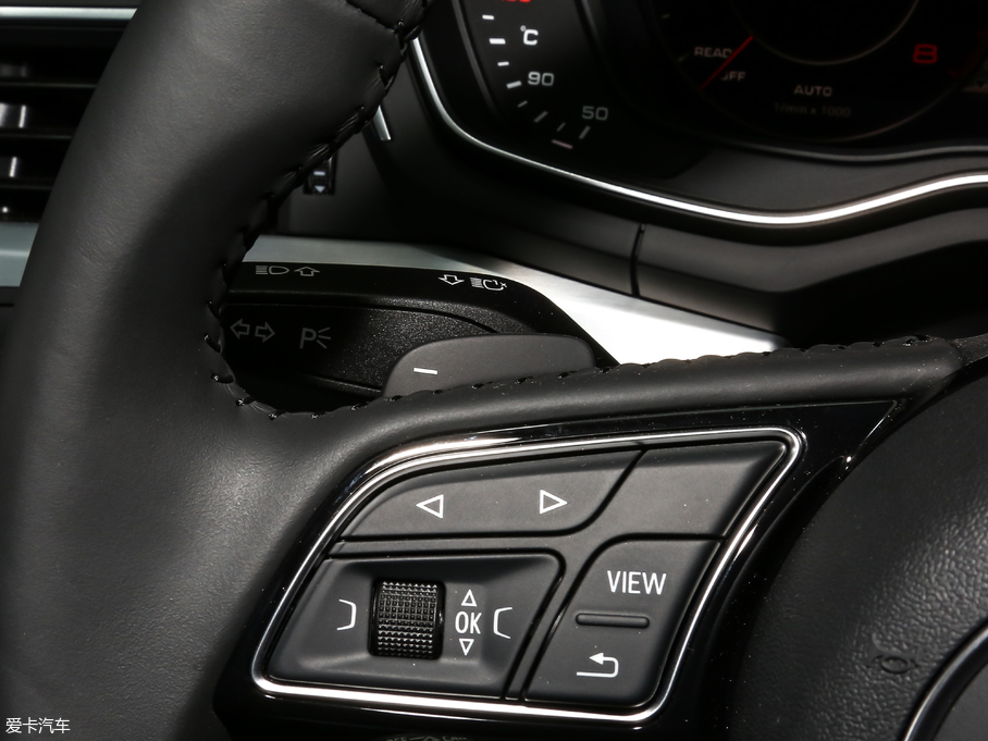 2019WA4L 40 TFSI r VI