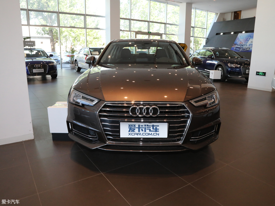 2019WA4L 40 TFSI Mȡ V