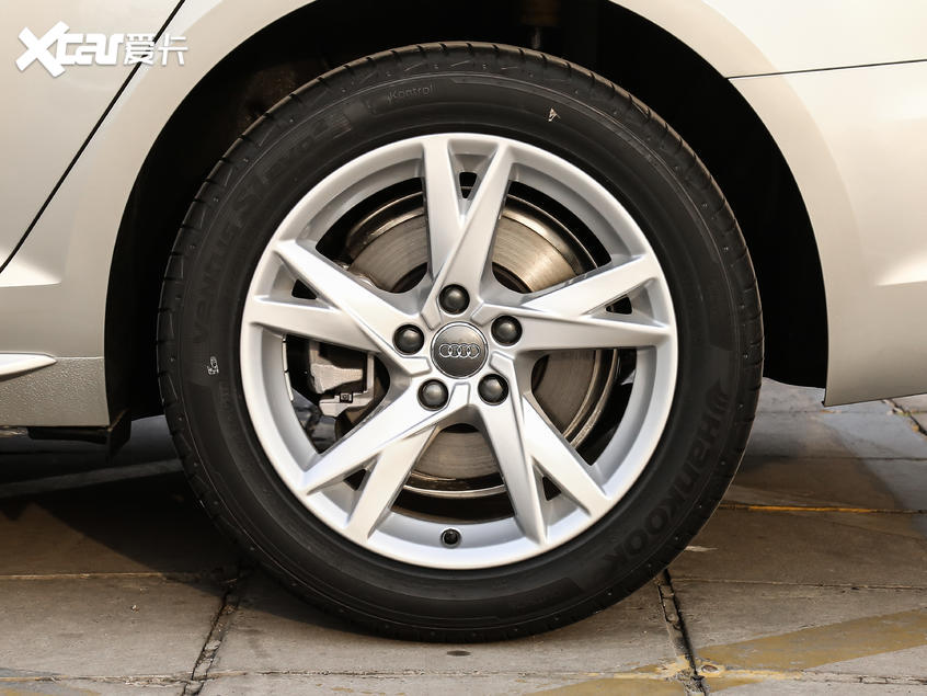 一汽-大眾奧迪2019款?yuàn)W迪A4L