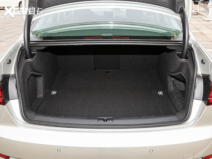 一汽-大眾奧迪2019款奧迪A4L