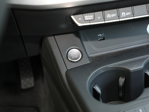 201830 40 TFSI \ п؅^