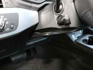 201830 40 TFSI \ п؅^