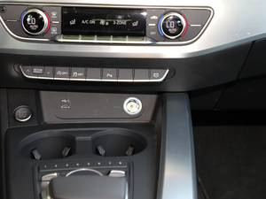 201830 40 TFSI \ п؅^