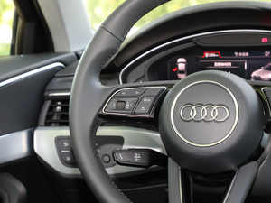 201830 40 TFSI \ п؅^