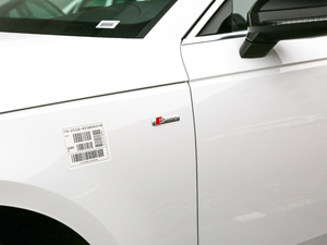 201945 TFSI quattro \Ӱ V ^