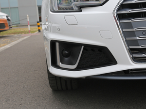 201945 TFSI quattro \Ӱ V ^