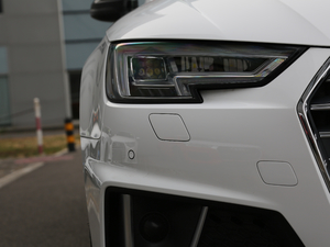 201945 TFSI quattro \Ӱ V ^