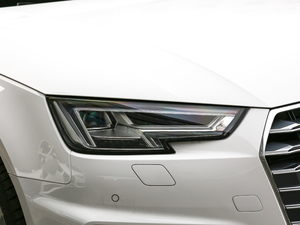 201945 TFSI quattro \Ӱ V ^