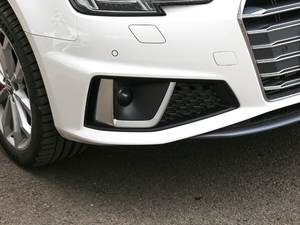 201945 TFSI quattro \Ӱ V ^