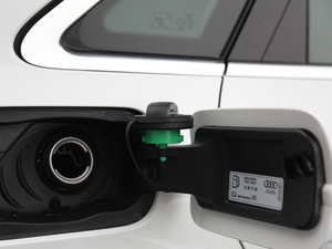 201945 TFSI quattro (g)\(yn)(dng) (gu)V (x)(ji)^