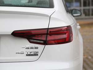 201945 TFSI quattro (g)\(yn)(dng) (gu)V (x)(ji)^