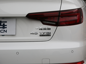 201945 TFSI quattro (g)\(yn)(dng) (gu)V (x)(ji)^