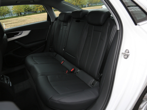 201945 TFSI quattro \Ӱ V 