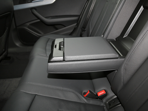 201945 TFSI quattro \Ӱ V 