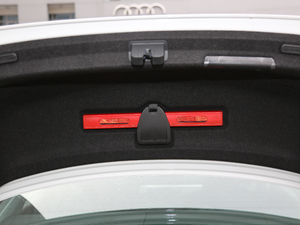 201945 TFSI quattro \Ӱ V g