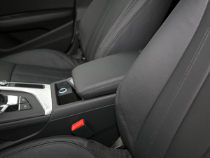 201945 TFSI quattro \Ӱ V 