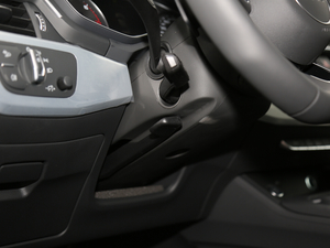 201945 TFSI quattro \Ӱ V п؅^