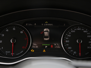 201945 TFSI quattro \Ӱ V п؅^