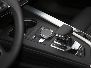 201940 TFSI r(sh) V п؅^(q)