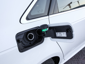 2019款40 TFSI 运动型 国V 油箱盖