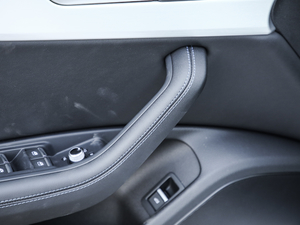 201940 TFSI \(yn)(dng) V g