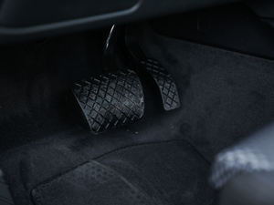 201940 TFSI \ V п؅^