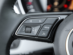 201940 TFSI \ V п؅^