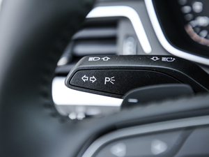 201940 TFSI \ V п؅^