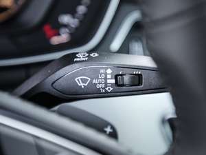 201940 TFSI \ V п؅^