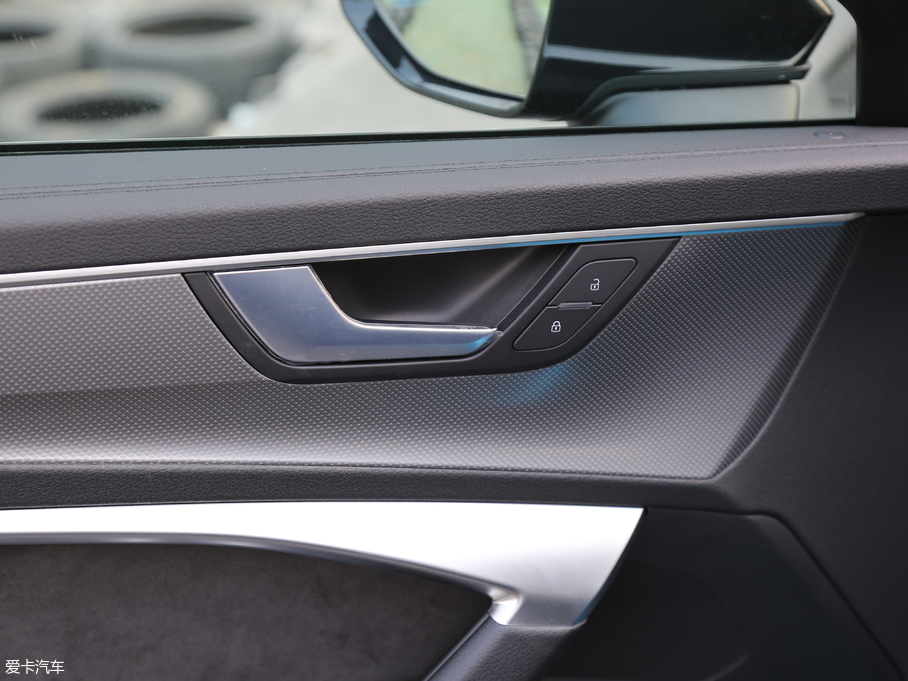 2019WA6L 45 TFSI quattro xӸ