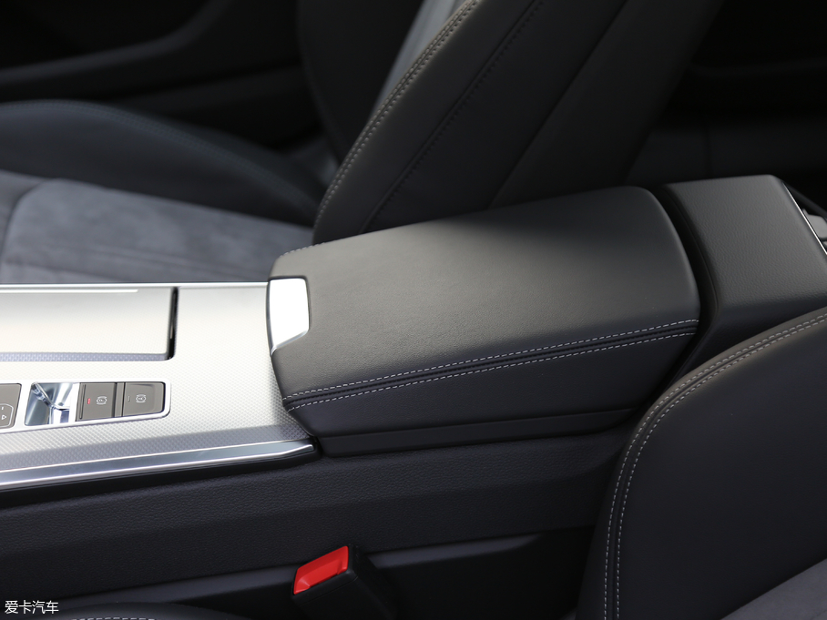 2019WA6L 45 TFSI quattro xӸ