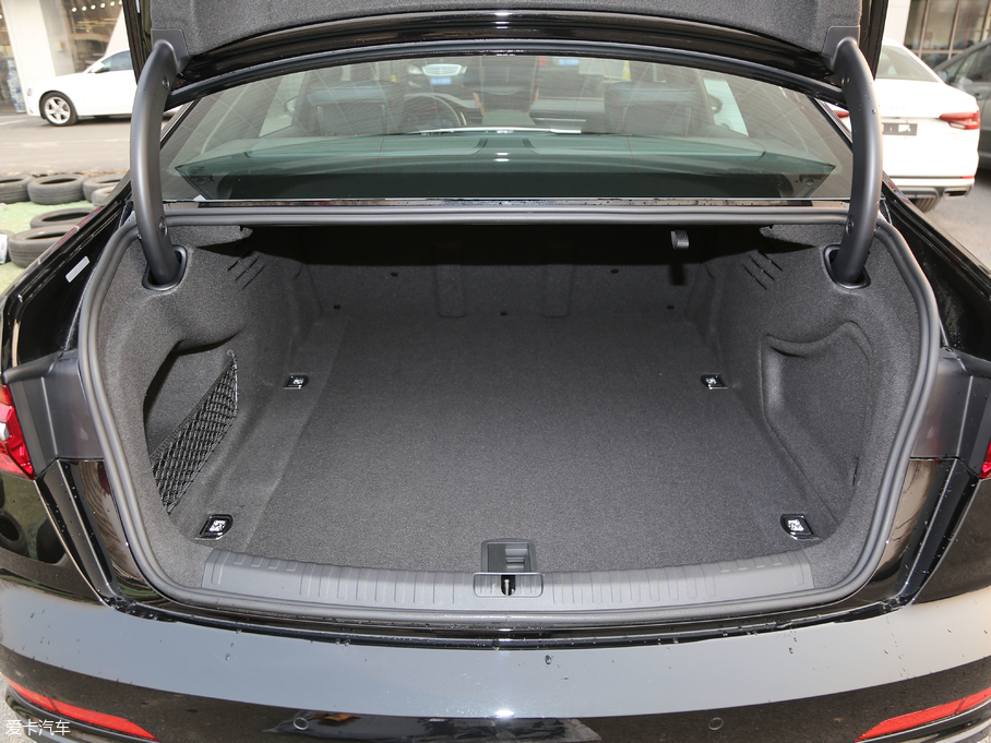 2019WA6L 45 TFSI quattro xӸ