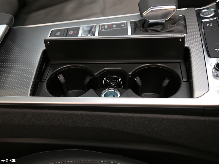 2019��W��A6L 45 TFSI quattro ���x�Ӹ���