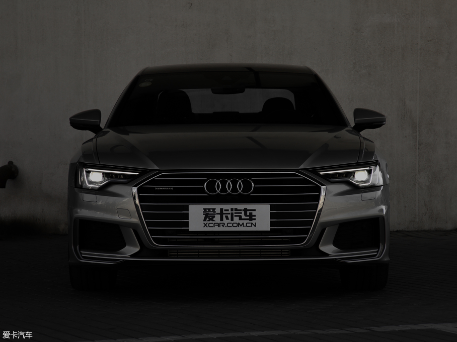 2019WA6L 45 TFSI quattro xӸ