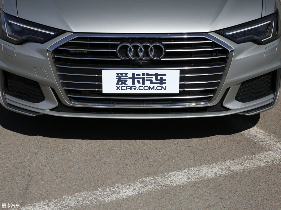 2019WA6L 45 TFSI quattro xӸ