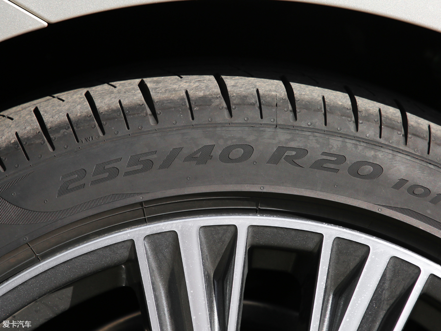 2019WA6L 45 TFSI quattro xӸ